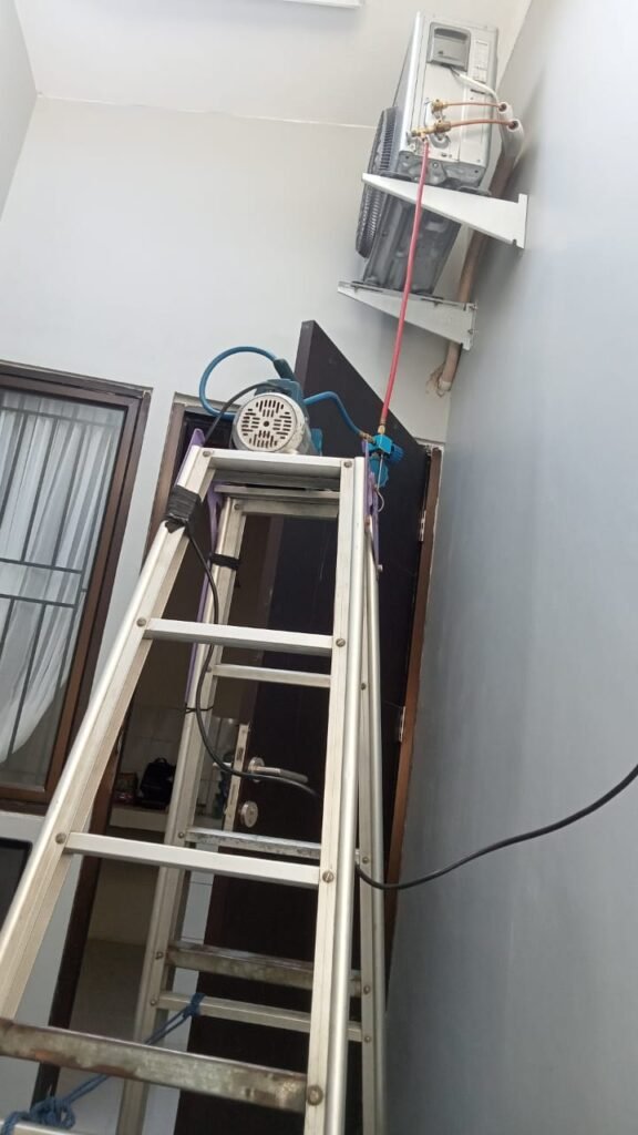 WhatsApp-Image-2024-09-20-at-09.49.31-576x1024